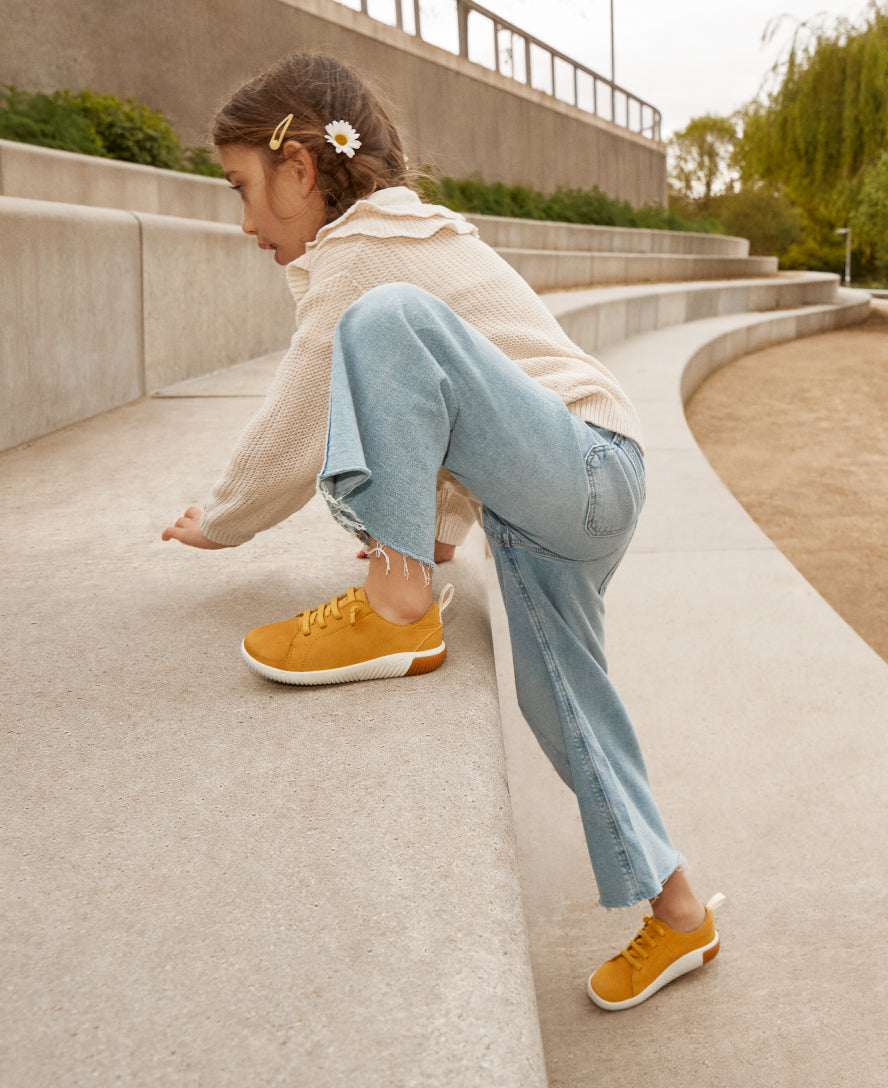 Little Kids' KNX Leather Sneaker | Daffodil/Star White - Image 8